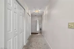 1909 Saddle Brook Cir, Wooster, OH 44691 - Photo 4