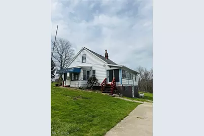 668 Springview Road, East Liverpool, OH 43920 - Photo 1