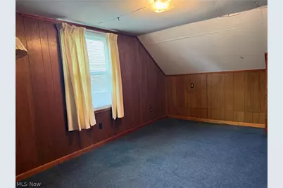 668 Springview Road, East Liverpool, OH 43920 - Photo 18