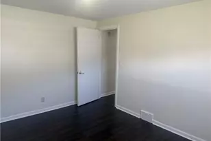 2471 Chaney Cir, Youngstown, OH 44509 - Photo 12