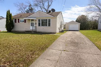 2471 Chaney Circle, Youngstown, OH 44509 - Photo 1