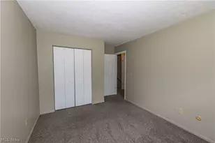 3800 Grace Dr, Kent, OH 44240 - Photo 12