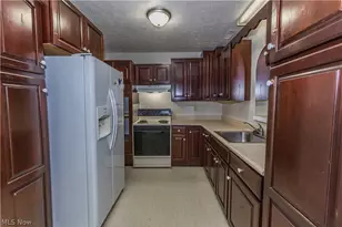 3800 Grace Dr, Kent, OH 44240 - Photo 6