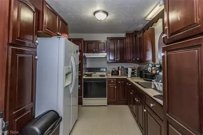 3800 Grace Drive, Kent, OH 44240 - Photo 6