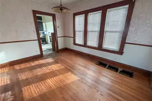 2233 Glenwood Ave, Youngstown, OH 44511 - Photo 6