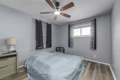 572 Bell Avenue, Elyria, OH 44035 - Photo 22