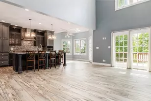 3168 Maple Creek Dr, Zanesville, OH 43701 - Photo 8