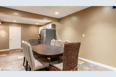 3168 Maple Creek Drive, Zanesville, OH 43701 - Photo 40