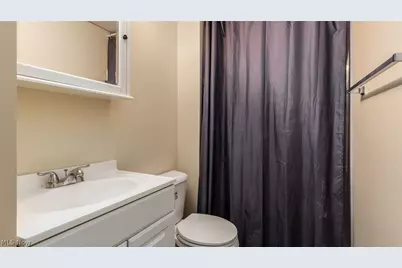 3168 Maple Creek Drive, Zanesville, OH 43701 - Photo 44