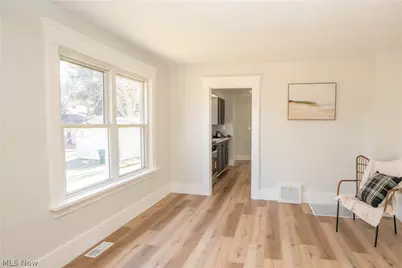 2408 21st Street NE, Canton, OH 44705 - Photo 6