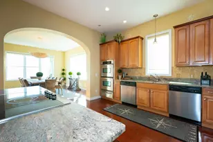 7016 E Sunview Dr, Lakeside Marblehead, OH 43440 - Photo 24