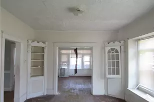 9618 Raymond Ave, Loveland, OH 44104 - Photo 10