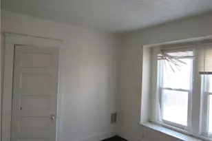 9618 Raymond Ave, Loveland, OH 44104 - Photo 18