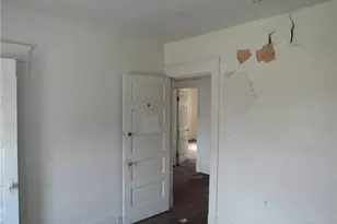 9618 Raymond Ave, Loveland, OH 44104 - Photo 14