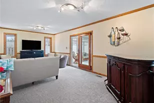 1044 Joy Oval, Green Hills, OH 44131 - Photo 6