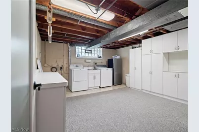 1044 Joy Oval, Green Hills, OH 44131 - Photo 34