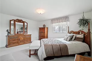 1044 Joy Oval, Green Hills, OH 44131 - Photo 22