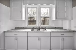 651 E 115th St, Loveland, OH 44108 - Photo 12