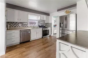 145 Locust Blvd, Wintersville, OH 43953 - Photo 14