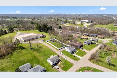145 Locust Boulevard, Wintersville, OH 43953 - Photo 12