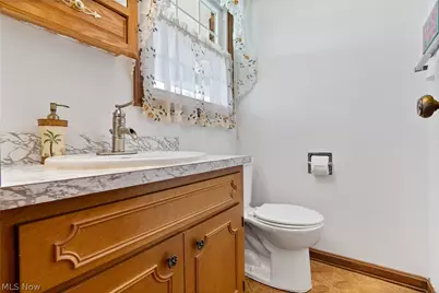 5070 Echovalley Street NW, North Canton, OH 44720 - Photo 16