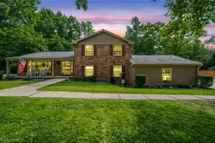 4234 Caylor Ct, Ashtabula, OH 44004 - Photo 2