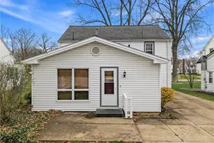 664 Perkinswood Blvd NE, Warren, OH 44483 - Photo 8