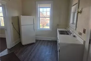 534 Cleveland Ave SW, Canton, OH 44702 - Photo 2