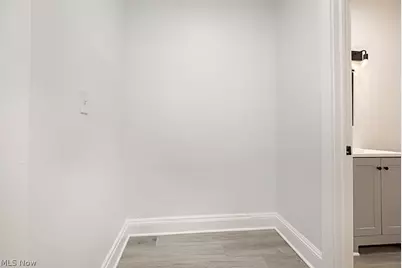 886 E 75th Street, Loveland, OH 44103 - Photo 16