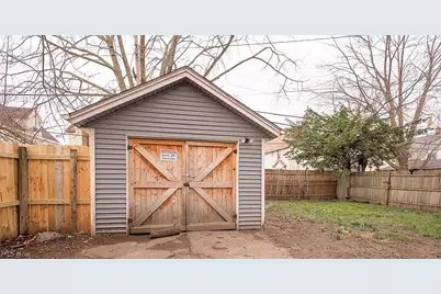 886 E 75th Street, Loveland, OH 44103 - Photo 34