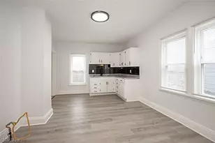 886 E 75th St, Loveland, OH 44103 - Photo 22