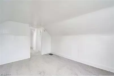 1181 Pondview Avenue, Akron, OH 44305 - Photo 14