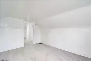 1181 Pondview Ave, Akron, OH 44305 - Photo 14