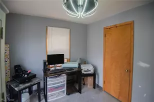 69 S Belle Vista Ave, Youngstown, OH 44509 - Photo 22