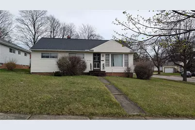 4545 Merrygold Boulevard, Warrensville Heights, OH 44128 - Photo 1