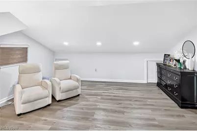 10903 Parkhurst Drive, Loveland, OH 44111 - Photo 20