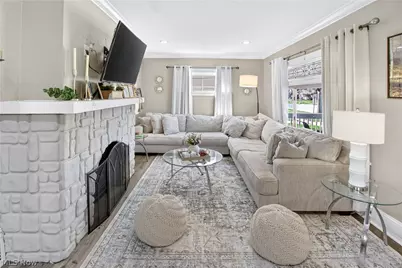 10903 Parkhurst Drive, Loveland, OH 44111 - Photo 12