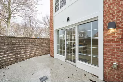 799 White Pond Drive #E, Akron, OH 44320 - Photo 4