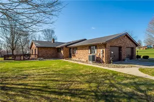 52 Hilda Cir, Bloomingdale, OH 43910 - Photo 4