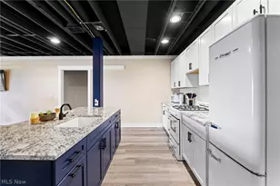 2645 Water's Edge Dr, Columbiana, OH 44408 - Photo 32