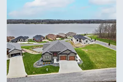 2645 Waters Edge Drive, Columbiana, OH 44408 - Photo 1