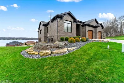 2645 Waters Edge Drive, Columbiana, OH 44408 - Photo 40