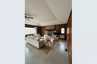 10076 Sherman Road, Chesterland, OH 44026 - Photo 6