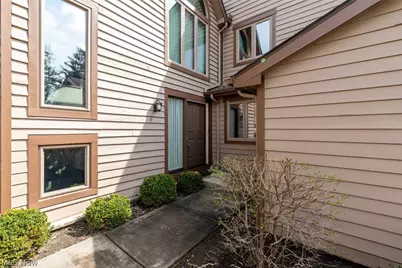 3 Windrush Lane, Beachwood, OH 44122 - Photo 2