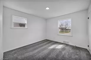 4413 Torrington Ave, Parma, OH 44134 - Photo 22