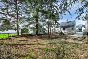 4413 Torrington Ave, Parma, OH 44134 - Photo 36