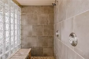 12973 Clifton Blvd, Oakwood, OH 44107 - Photo 20