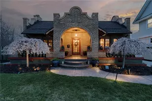 12973 Clifton Blvd, Oakwood, OH 44107 - Photo 2