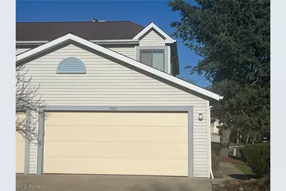 5553 Windrush Court, Parma, OH 44134 - Photo 2
