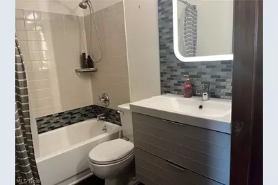 5553 Windrush Court, Parma, OH 44134 - Photo 6